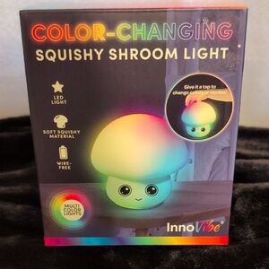 InnoVibe Color-Changing Squishy Shroom Light. NIB